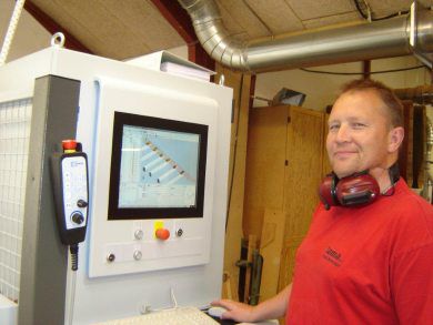 Tømrerfirma satser på trappeproduktion