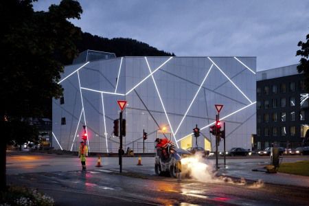 Dansktegnet kunstmuseum åbner i Norge