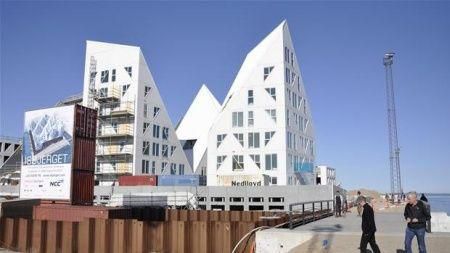 Første indflyttere får nøgler til Isbjerget