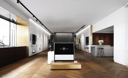 Ung københavnsk arkitektvirksomhed står bag realiseringen af B&O's nye butikskon