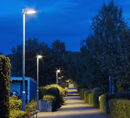 Kommuner kan halvere forbruget til gadebelysning